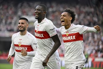 Goal celebration Serhou Guirassy VfB Stuttgart (09) with Enzo Millot VfB Stuttgart (08) and Deniz