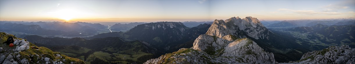 Alpine panorama, evening mood View from the Scheffauer to the Kaisergebirge, Wilder Kaiser,