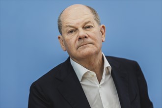 Olaf Scholz (SPD), Federal Chancellor, recorded at a federal press conference on current domestic