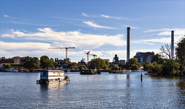 Rummelsburg Bay with a view of the Klingenberg power station in Berlin-Lichtenberg, Berlin,