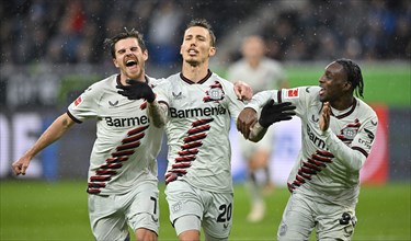 Goal celebration Alejandro Grimaldo Bayer 04 Leverkusen (20) with Jonas Hofmann Bayer 04 Leverkusen