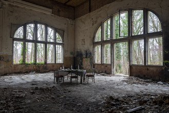 Former dining room of the Alpenhaus, Beelitz-HeilstÃ¤tten, once a lung sanatorium, from 1945 to