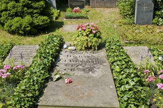 The Trinitatisfriedhof cemetery in Dresden's Johannstadt district is one of the city's burial