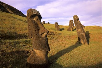 South America, Chile, Pacific, Moais on Easter Island, Ranu Raraku, Rano Raraku, Easter Island,