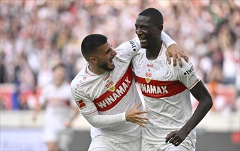 Goal celebration Serhou Guirassy VfB Stuttgart (09) with Deniz Undav VfB Stuttgart (26) MHPArena,