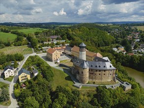 Voigtsberg Castle, later called Voigtsberg Castle, is a typical hilltop castle of the High Middle