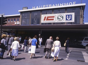 DEU, Germany: The historical slides from the times 80-90s, Dortmund. Main station. 80s