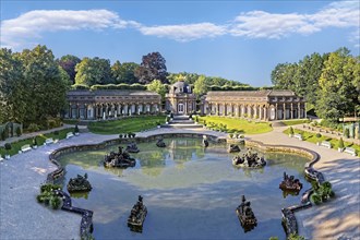 New Palace, orangery with central sun temple, circular buildings on both sides with arcade tract