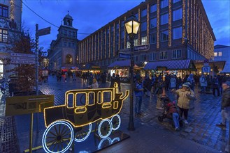 Christkindlesmarkt at the old and new town hall, Nuremberg, Middle Franconia, Bavaria, Germany,