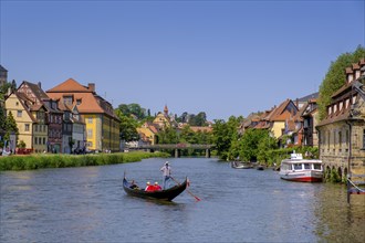 Gondolier, Venetian gondola on the Regnitz, Bamberg, Upper Franconia, Bavaria, Germany, Europe