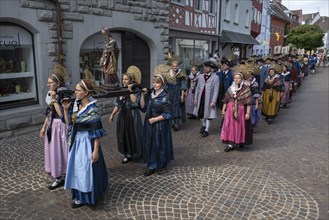 The traditional traditional costume group Alt Radolfzell during the procession of the house lords