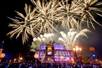 Fireworks for the Semper Opera Ball on Theatre Square