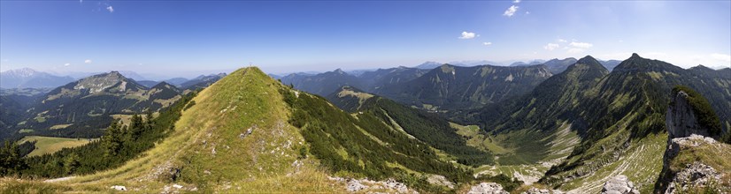 Drone shot, panorama shot, mountain landscape, summit massif of the Regenspitz with Gruberalm,