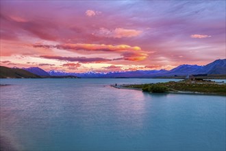 Sonnenaufgang, Lake Tekapo, Neuseeland