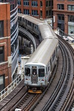 Chicago L Elevated elevated metro railway public transport in Chicago, USA, North America