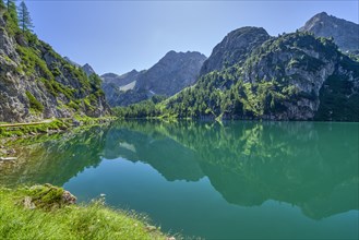 Tappenkarsee with Raucheck and Wildkarhöhe, reflection, mountain lake, RadstÃ¤tter Tauern,