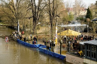 Elbe spring flood at Schillergarten