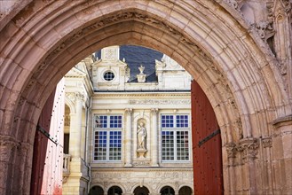 Entrance portal Hôtel de Ville, Historic Town Hall of La Rochelle, Department of Charente-Maritime,