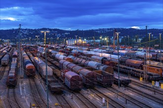 The Hagen-Vorhalle marshalling yard, one of the 9 largest in Germany, is located on the