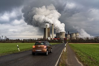 Lignite-fired power plant, RWE Power AG Niederaussem power plant, Bergheim, North Rhine-Westphalia,