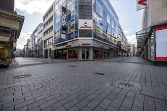 Effects of the coronavirus crisis, empty shopping street, around 1400 hours on Saturday, normally