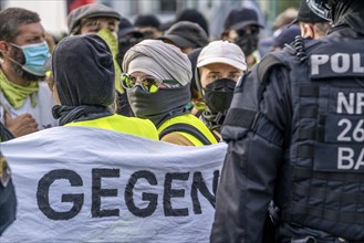 Demonstration against the AFD party conference in Essen, blockade of AlfredstraÃŸe, bridge over the