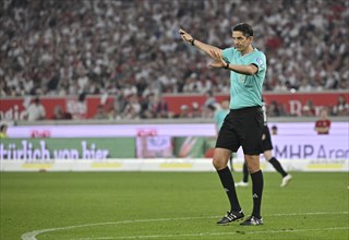 Referee Referee Deniz Aytekin Gesture Gesture MHPArena, MHP Arena Stuttgart, Baden-Württemberg,