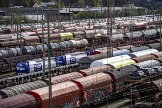 The Hagen-Vorhalle marshalling yard, one of the 9 largest in Germany, is located on the