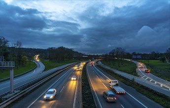 The Kaiserberg motorway junction, A40 motorway, Ruhr expressway, crosses the A3, bridge landscape,