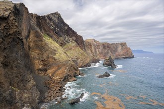 Hiking trail PR 8 on the Vereda Ponta de Sao Lourenço, Caniçal, Madeira, Portugal, Europe