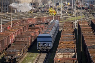 Metal scrap delivery, by rail, to HKM, Hüttenwerke Krupp-Mannesmann in Duisburg-Hüttenheim, they