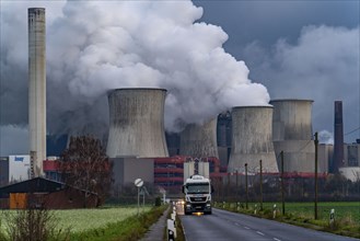 Lignite-fired power plant, RWE Power AG NiederauÃŸem power plant, near Bergheim, North