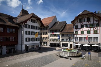 Upper fountain, church patron saint St Peter, Gasthaus zum Schlüssel, church square near Obertor,