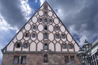 Gable of the east side of the historic toll hall, built 1498-1502, former granary, Hallplatz 2,