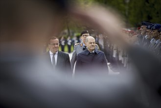 Olaf Scholz (R, SPD), Federal Chancellor, and Boris Pistorius, Federal Minister of Defence, during