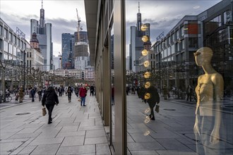 Zeil shopping street, skyline of Frankfurt am Main, at the Hauptwache, Hesse, Germany, Europe