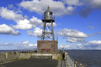 Wilhelmshaven, cross light at the Alte Mole, Wilhelmshaven, Lower Saxony, Federal Republic of