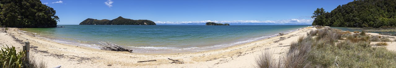 Abel Tasman Coast Track, Apple-Tree-Bay, Kaiteriteri, New Zealand, Oceania