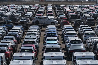 Car terminal in the Logport I inland port, in Duisburg on the Rhine, vehicle handling of new cars,