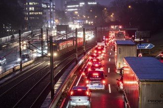 Traffic jam on the A40 motorway, Ruhrschnellweg, in Essen, in front of the Ruhrschnellweg tunnel,