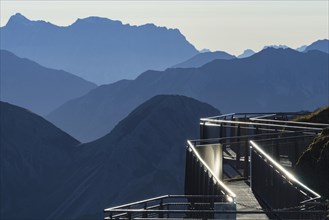 Sunrise, Nordwandsteig on the Nebelhorn, 2224m, AllgÃ¤u Alps, AllgÃ¤u, Bavaria, Germany, Europe