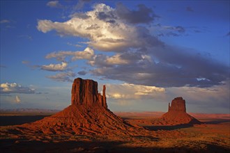 Monument Valley, Utah, Arizona, USA, Valley of the Monuments, Utah, Arizona, USA, North America