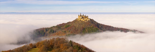 Hohenzollern Castle in the fog, near Hechingen, Zollernalbkreis, Swabian Alb, Baden-Württemberg,