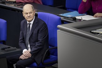 Olaf Scholz (SPD), Federal Chancellor, recorded in front of a questioning of the Federal Government