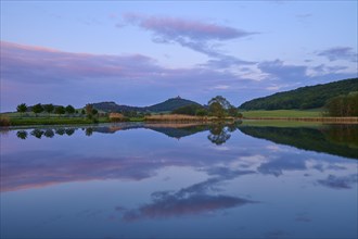 Lake with reflection in spring with castle at sunset, Veste Wachsenburg, Amt Wachsenburg, Drei