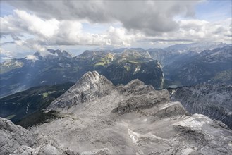 Mountain landscape with steep rocky mountain peaks, view of the Kleine Watzmann and Watzmann Kinder