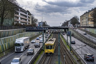 The Hausackerbrücke, inner-city road bridge over the A40 motorway and the U18 light rail line,