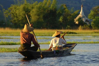 Myanmar, Fisherman with boat at Inle Lake, Myanmar, Asia