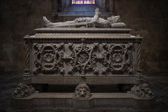 Interior view, tomb of the poet LuÃ­s de CamÃµes, monastery church Igreja Santa Maria de Belém,