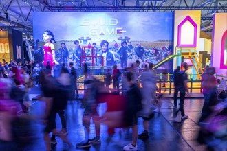 Gamescom, the world's largest trade fair for video and computer games, queue in front of the stands